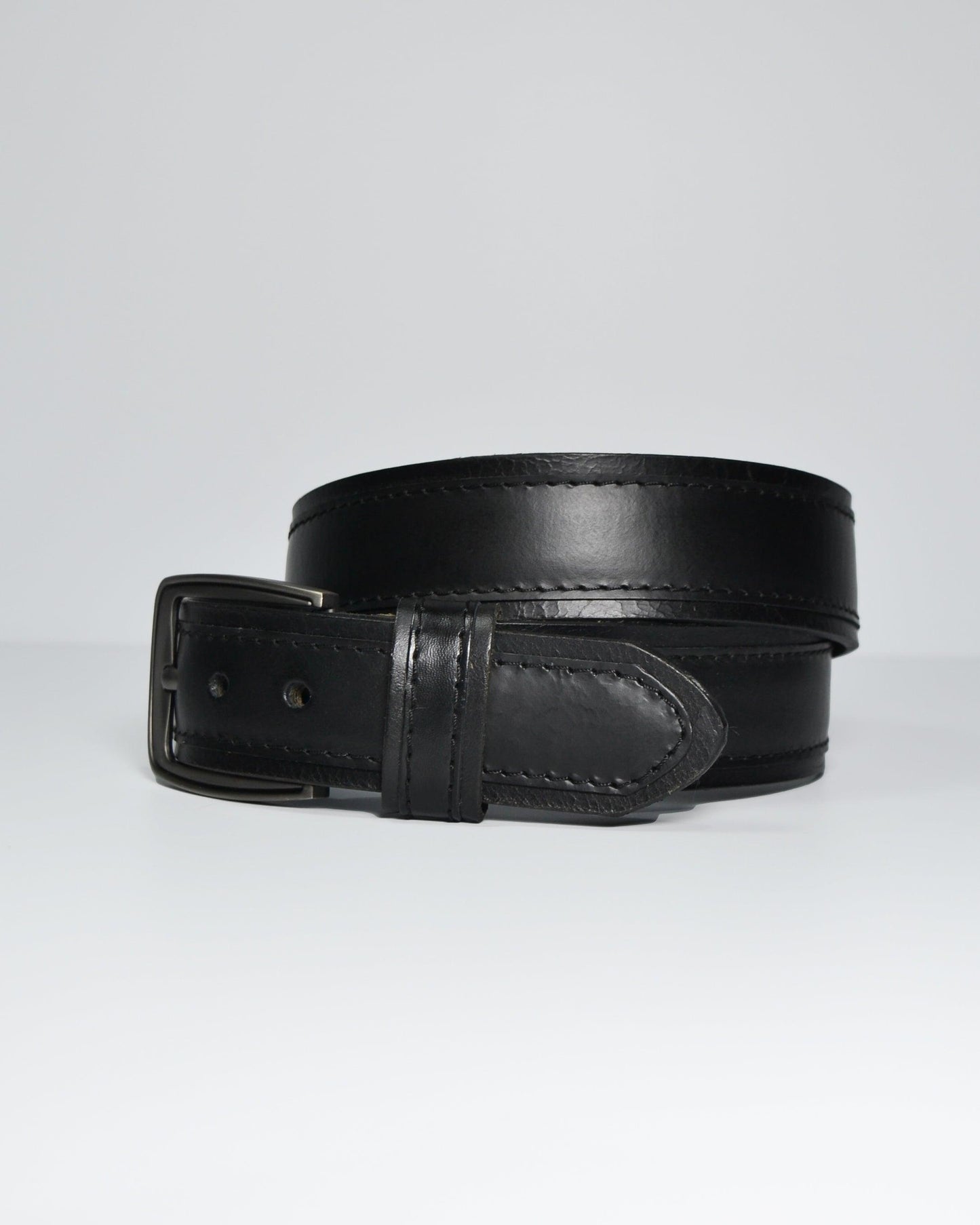 Cinturón para hombre en cuero color negro - Billeteras Medellín