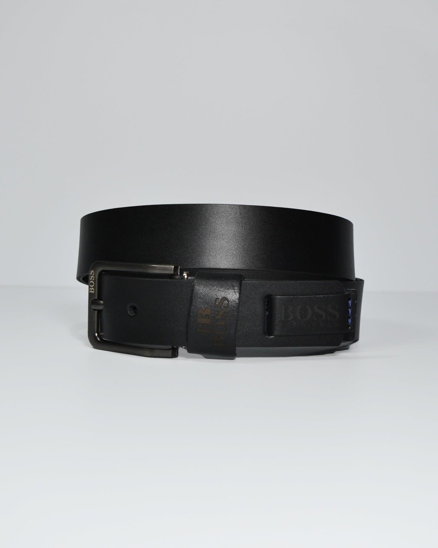 Cinturón para hombre en cuero color negro - Billeteras Medellín
