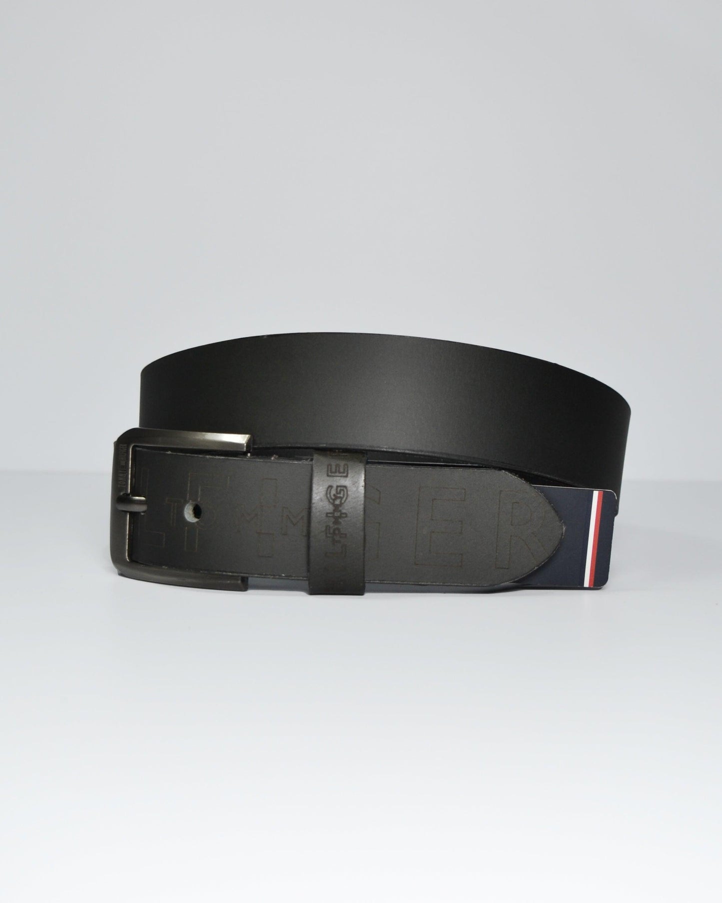 Cinturón para hombre en cuero color negro - Billeteras Medellín