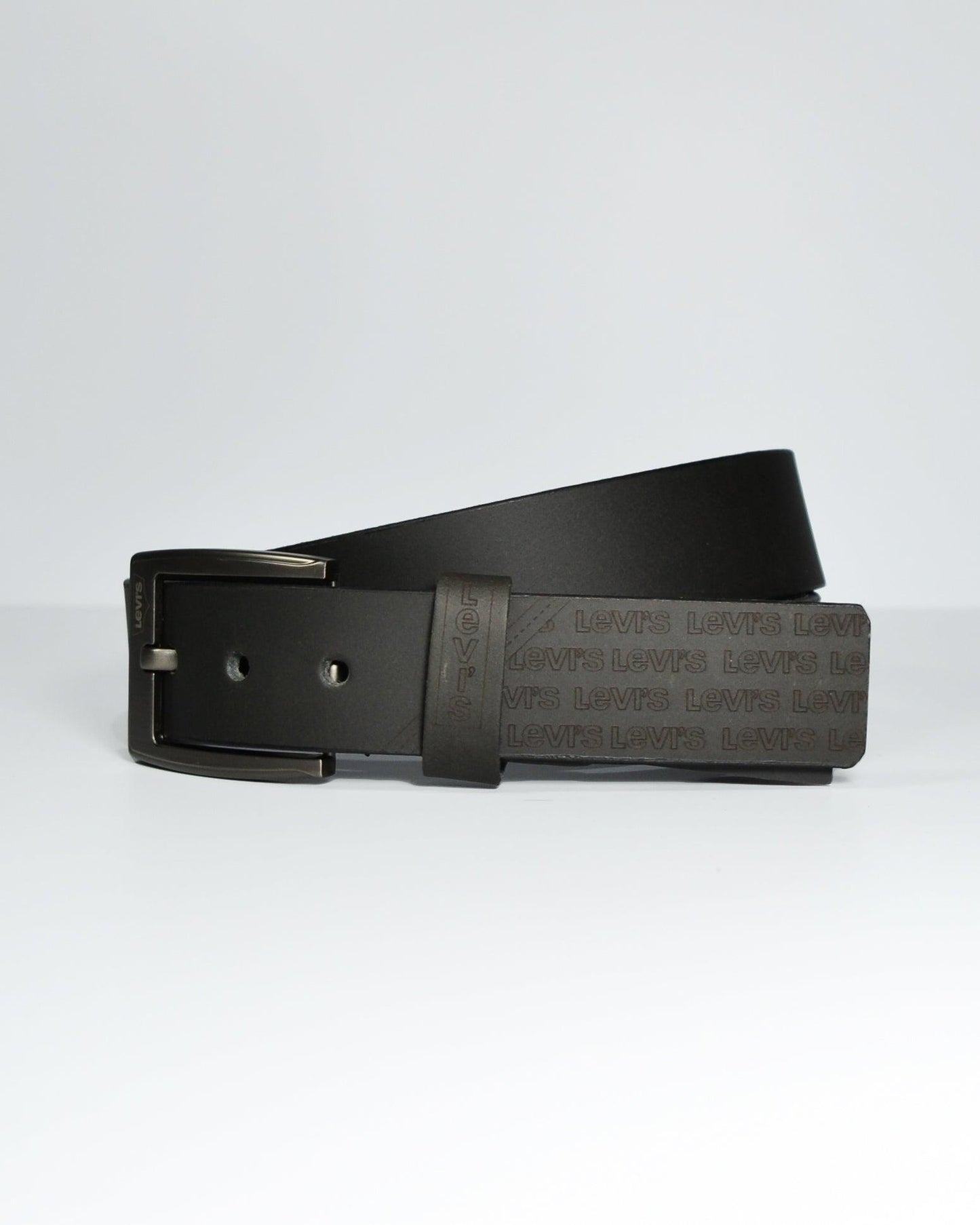 Cinturón para hombre en cuero negro - Billeteras Medellín